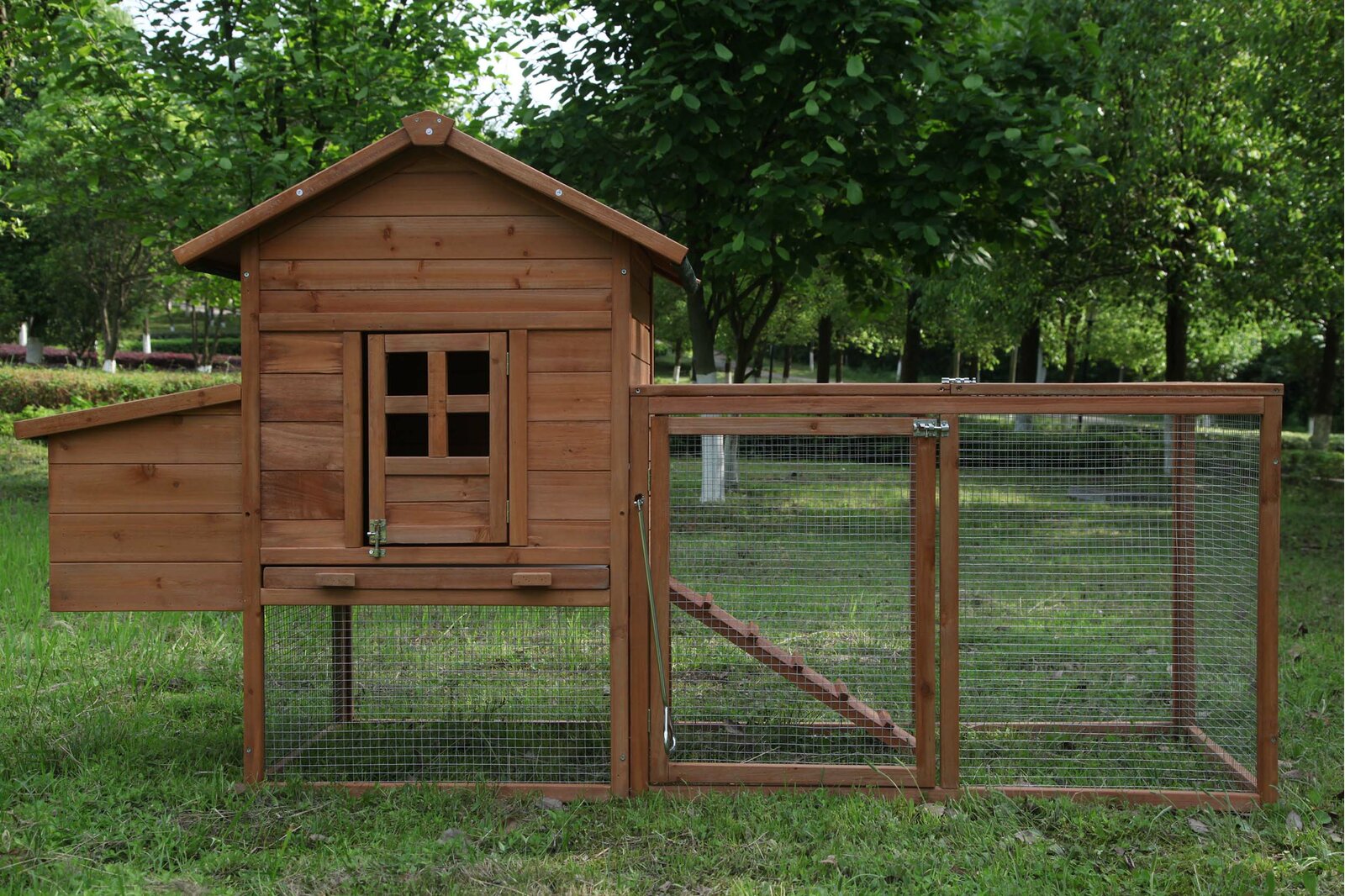 freddy chicken coop with chicken run nesting box roosting bar